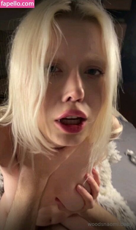 Alaston vuotanut OnlyFans-kuva Naomiwoodsofficial