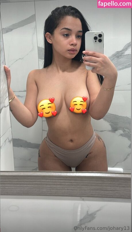 Naken läckt OnlyFans-bild av Geminis1313