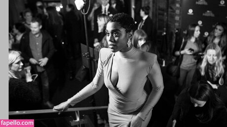 Alaston vuotanut OnlyFans-kuva Lashana Lynch