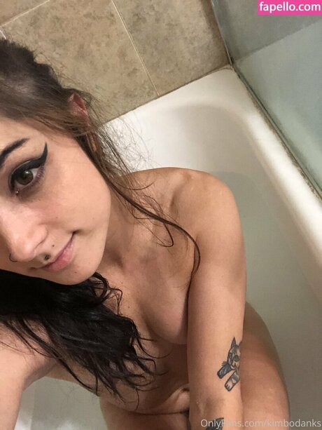 Обнаженная фотография утечки OnlyFans от Kimiblair