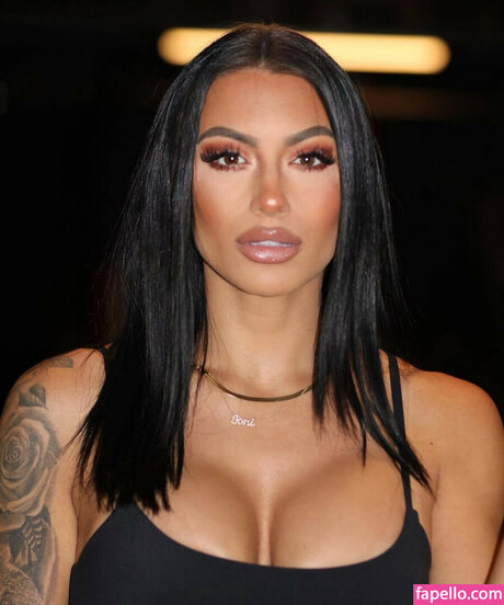 Обнаженная фотография утечки OnlyFans от Toni Berenato
