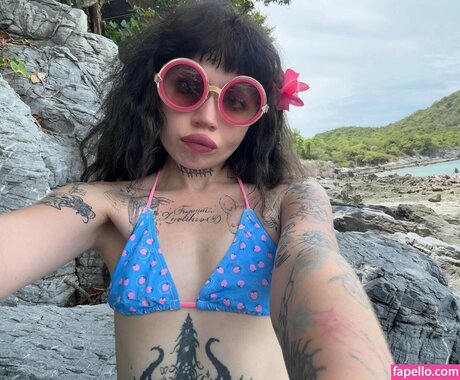 Jazmin Bean
