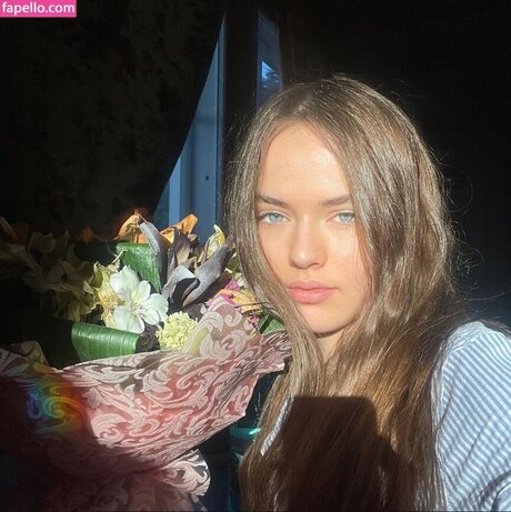 Naken läckt OnlyFans-bild av Kristina Pimenova