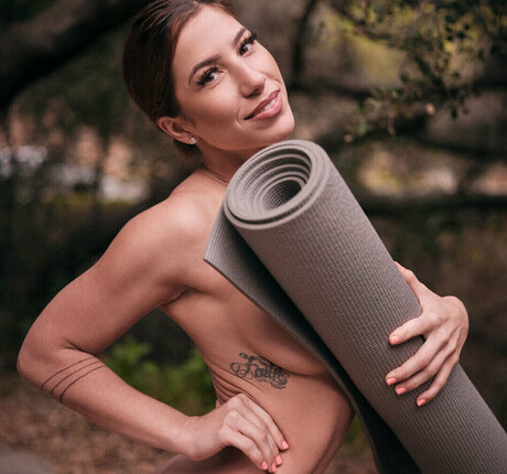 Truenakedyoga