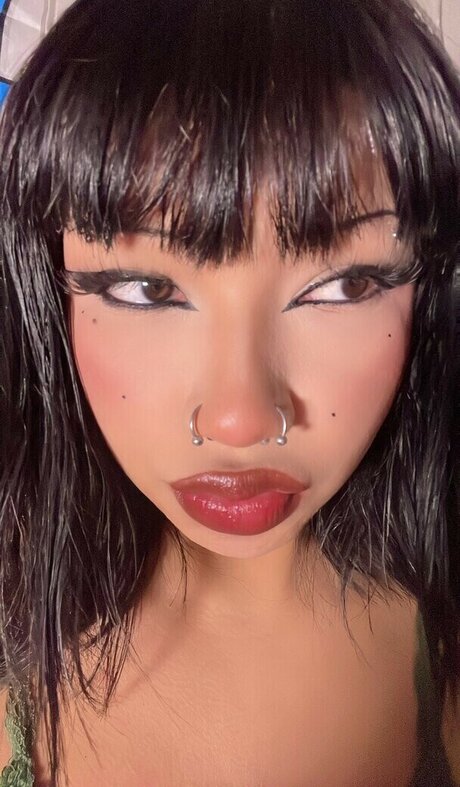 Foto desnuda filtrada de OnlyFans de Sarynthia
