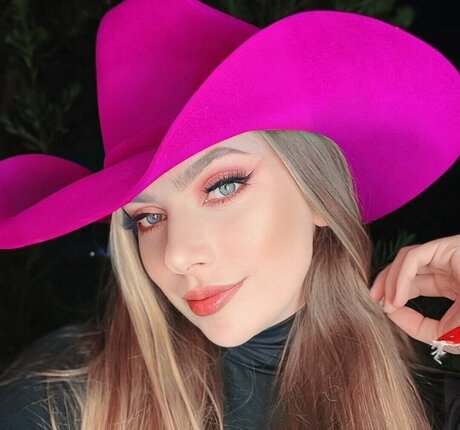 Foto nua vazada do OnlyFans de Inapommer