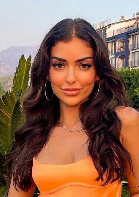 Naakte gelekte OnlyFans-foto van Jenniferiglesias