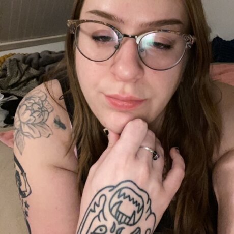 Naakte gelekte OnlyFans-foto van Tricia Ray