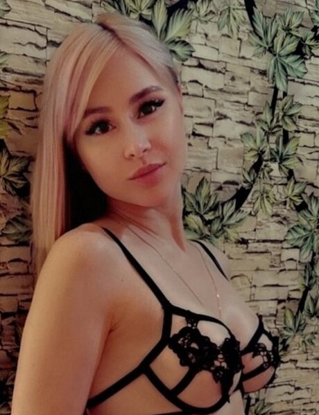 Alaston vuotanut OnlyFans-kuva Notfallenangelfree