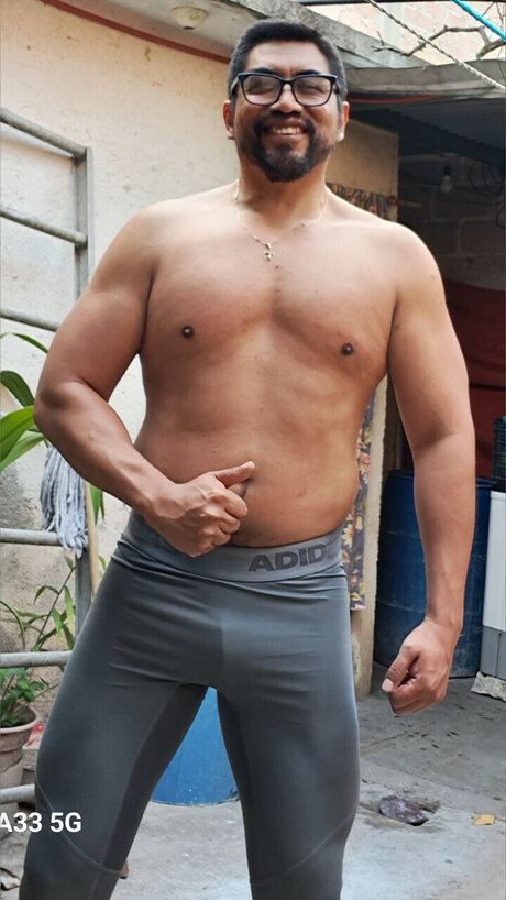 Photo nue de fuite OnlyFans de Sreros