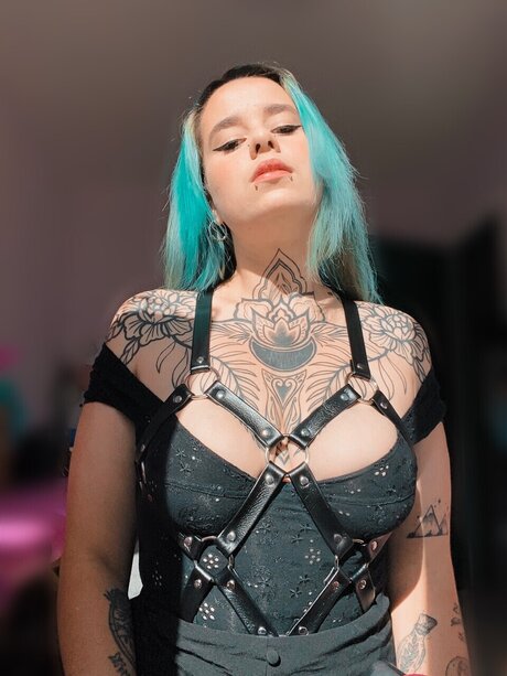 Naken läckt OnlyFans-bild av The Moon Lady