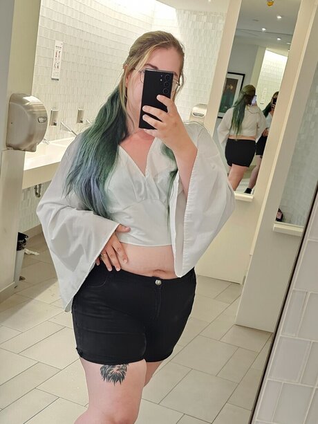 Naken läckt OnlyFans-bild av Jess