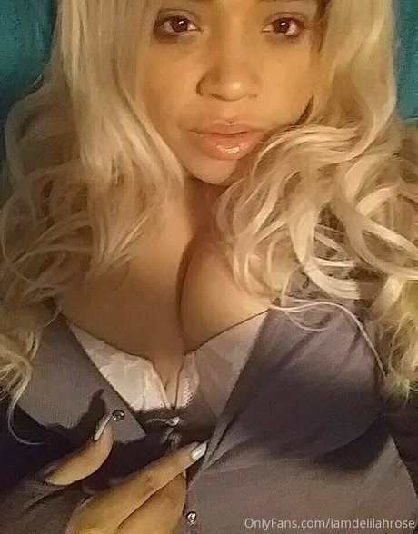 Nahá fotka uniklých OnlyFans od Itslivsavage