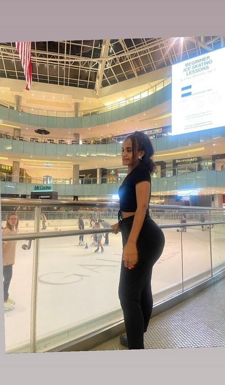 Nagie wyciekłe zdjęcie OnlyFans od Fevunet
