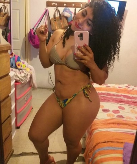 Nagie wyciekłe zdjęcie OnlyFans od Antonellachinita