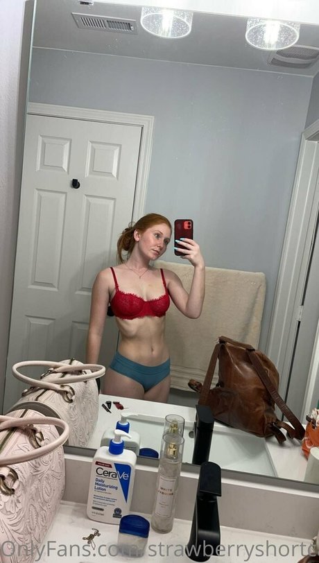 Strawberryshortcakes420