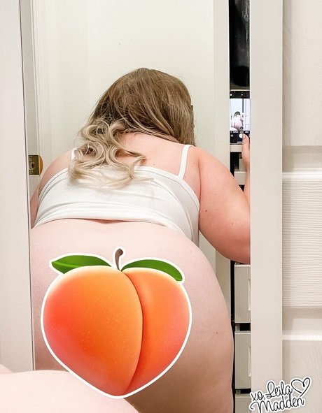 Alasti lekkinud OnlyFans-i pilt Xoxoleilamaddenfree