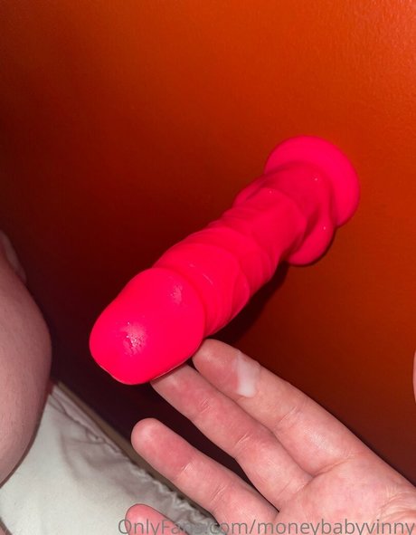 Nahá fotka uniklých OnlyFans od Moneybabyvinny