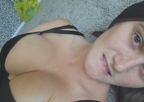Foto desnuda filtrada de OnlyFans de Sbeth