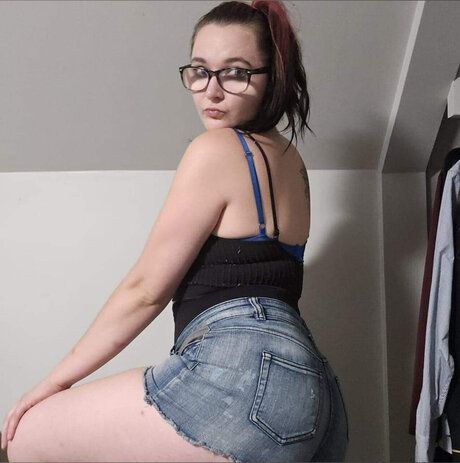 Naakte gelekte OnlyFans-foto van Mrs Kracht