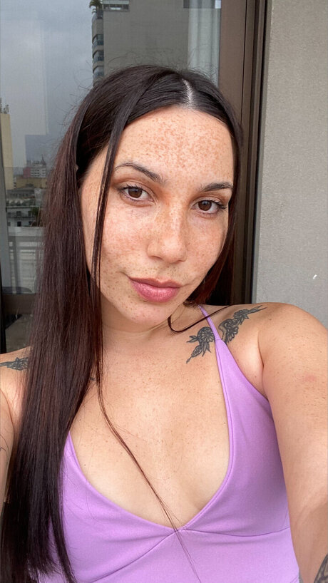 Naken läckt OnlyFans-bild av Mari Freckled