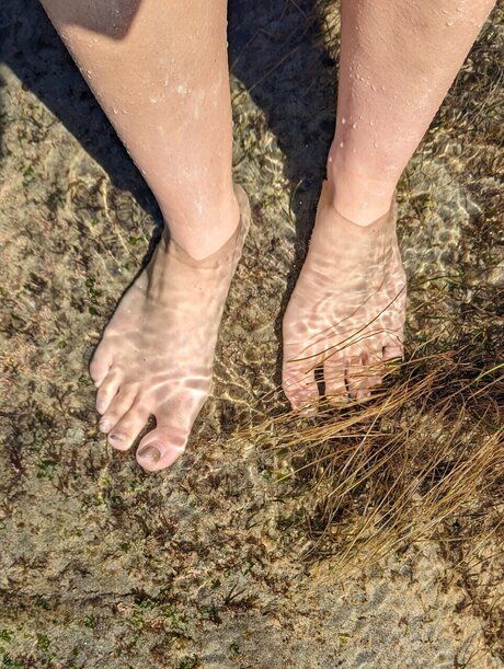 Naken läckt OnlyFans-bild av Classy Footsies