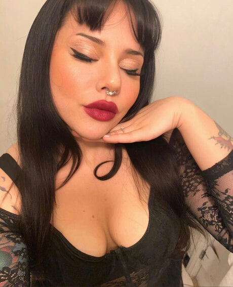 Обнаженная фотография утечки OnlyFans от Jade Scorpio 