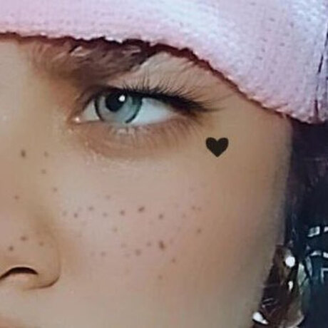 Naakte gelekte OnlyFans-foto van Hottie