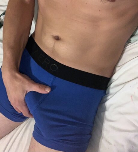Naken läckt OnlyFans-bild av Mlight23