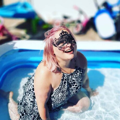 Alaston vuotanut OnlyFans-kuva Michelle