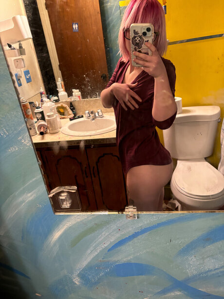 Photo nue de fuite OnlyFans de Emodino21