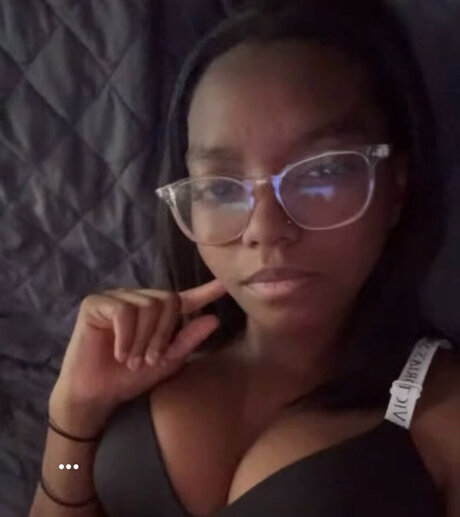 Alaston vuotanut OnlyFans-kuva Brittany Nicole