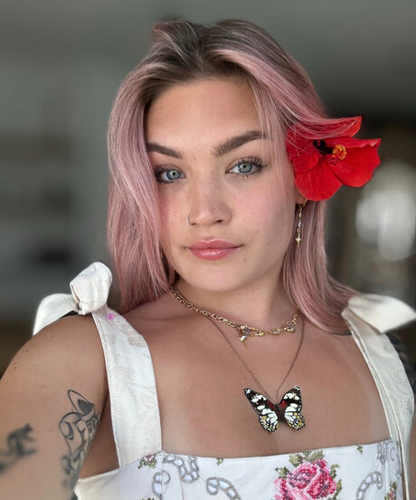 Naken läckt OnlyFans-bild av Sophia Spit  20 Tribute