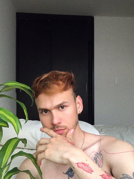 Photo nue de fuite OnlyFans de Andres
