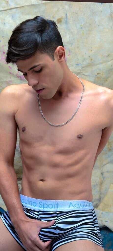Обнаженная фотография утечки OnlyFans от Novin Sapeca 