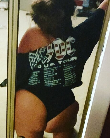 Naken läckt OnlyFans-bild av Beautifulbooty19