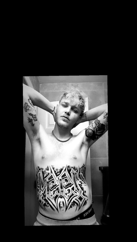 Photo nue de fuite OnlyFans de Kodiak The Legend