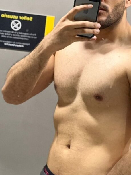 Nagie wyciekłe zdjęcie OnlyFans od Ram Lucky