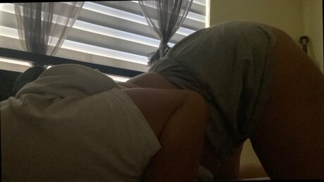 Tiny H0rny Pussy