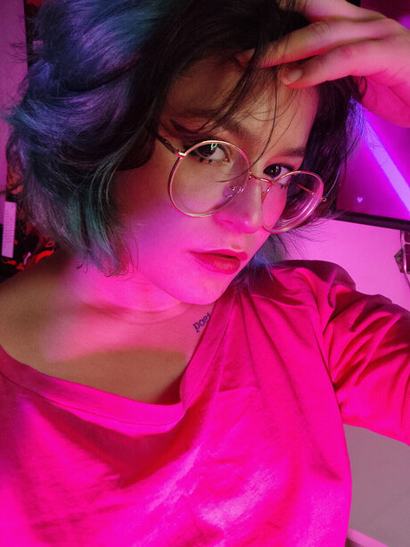 Naken läckt OnlyFans-bild av Efieme