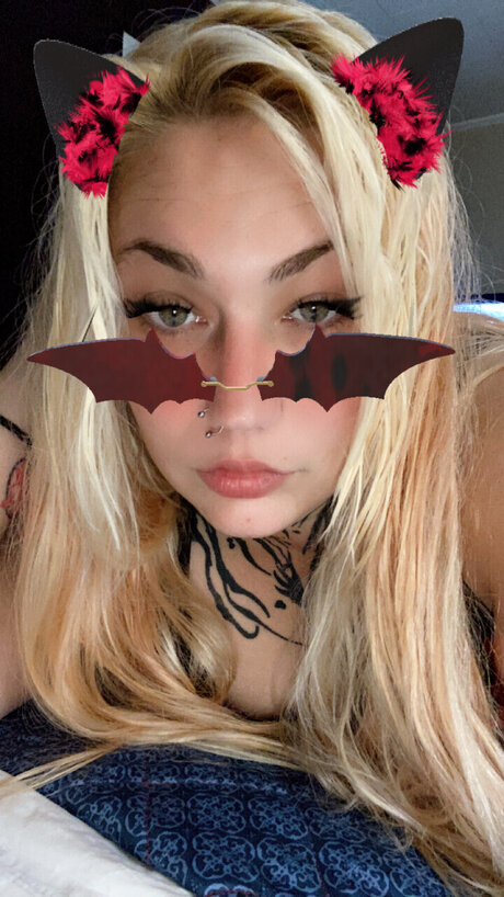 Photo nue de fuite OnlyFans de Zoe Russell