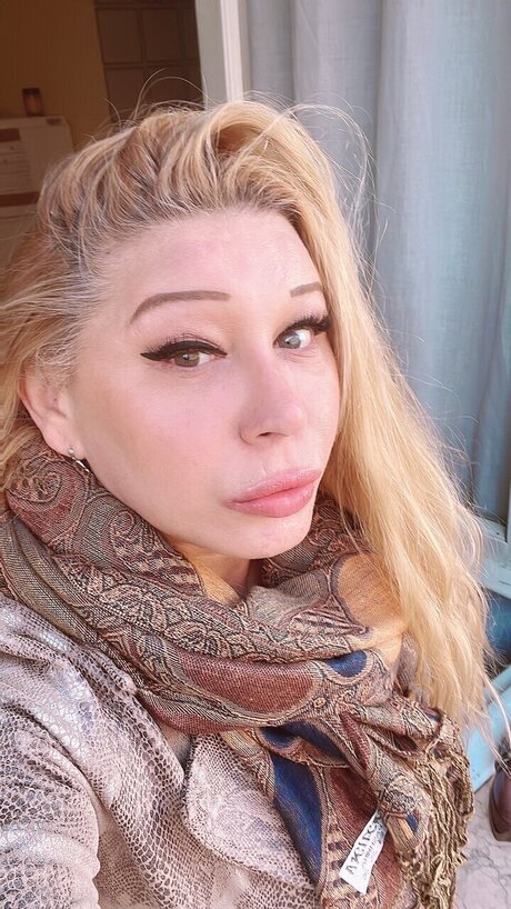 Naken läckt OnlyFans-bild av Melissa Barton