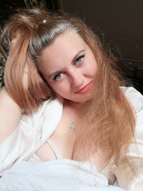 Обнаженная фотография утечки OnlyFans от Mashaa Free