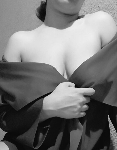Naken läckt OnlyFans-bild av Imautumn97