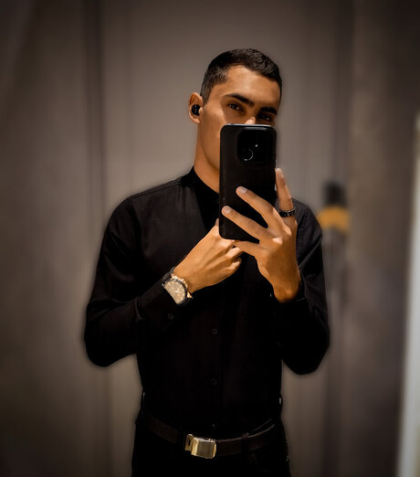 Foto nua vazada do OnlyFans de Xavier Nog