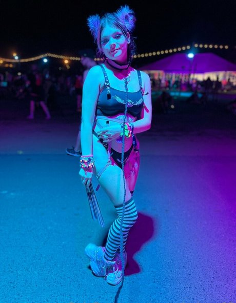 Pastelvixen03