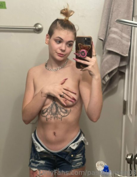 Nahá fotka uniklých OnlyFans od Pastelvixen03