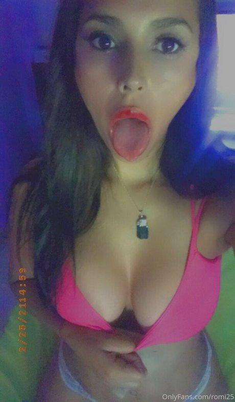 Naakte gelekte OnlyFans-foto van Missrichlove