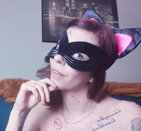 Xlilagreyyfree