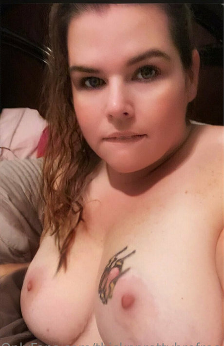 Nahá fotka uniklých OnlyFans od Thicknprettybrefree